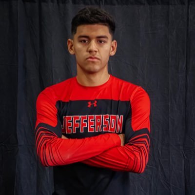 Class of 2023 ⚽️ GK #1 🏈 K/WR #13 | Jefferson HS | GPA: 3.75 | Ht: 6'2