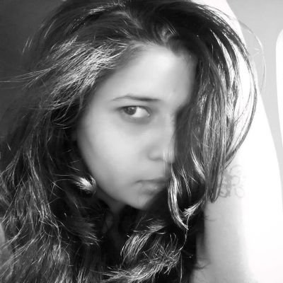 Badi Chanchal Ladki hai!
Foodie, Can dance, Billi ki mousi...🐈 
Dog Mother... 
And yes SHE Is BITCH 
Instrumentation Engineer |Sagittarius
IAmTheOnlyMeOutThere