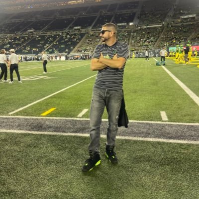 ShmadsYoDad's profile picture. I don’t always get laid but when I do I tweet about it! Small town Catholic boy not to be confused with the popular term fuck boy! 🥱