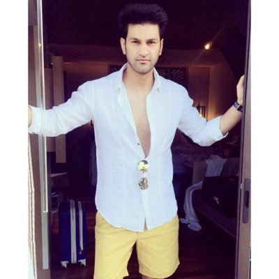@iamrohankhosla