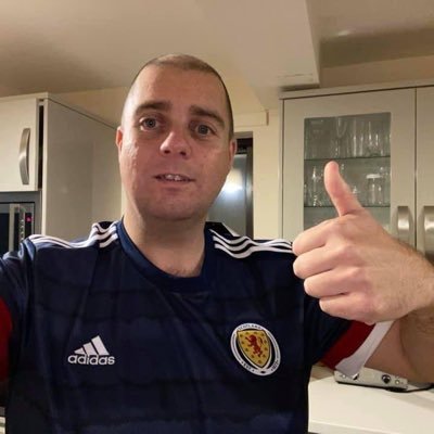 ⚽️ Ex-sports hack 🙌 Fan of 🇱🇻 @arbroathfc ⛳️ & 🎯 @soots180 💬 All views are my own…