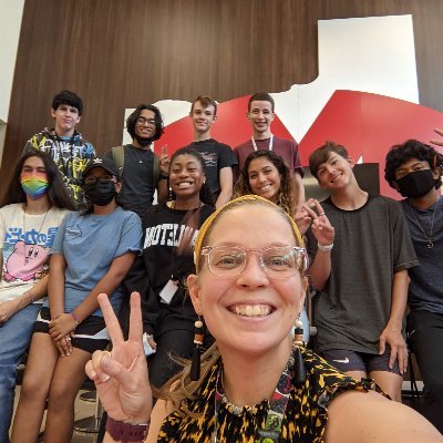Psych Social Club of MacArthur HS in Irving, TX 🧠🔔👁👂🧬
We are a student-founded club for anyone interested in psychology and sociology!