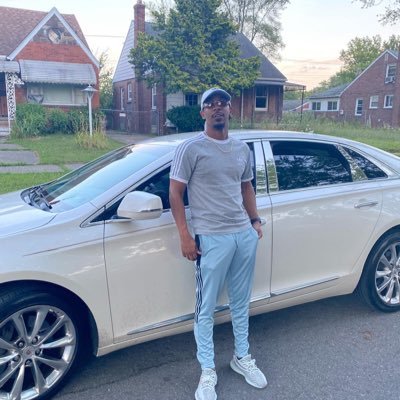 EricJam69944135's profile picture. 