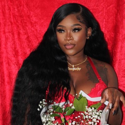 Youtube: IambeautifulhustlerTV IG : _BeautifulHustler 🖤 IG: thebhslay IG:Iambeautifulhustler YouTube:Life with ShaeTv✨