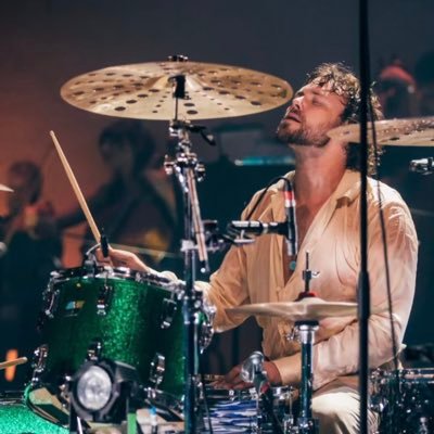 🧷Now i’m addicted to your fix🧷@amb3rwarr3n •23• OT9/solos + Alec Benjamin + Sam and Colby