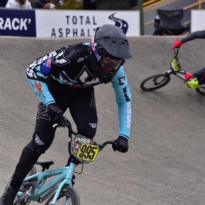 BMX RACER