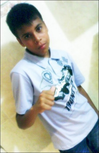 Soou um menino de 14  Anos gosto de fazer novas amizades nãao me irrito com qualquer coiza ee tenhos grandes sonhos a serem realizados !