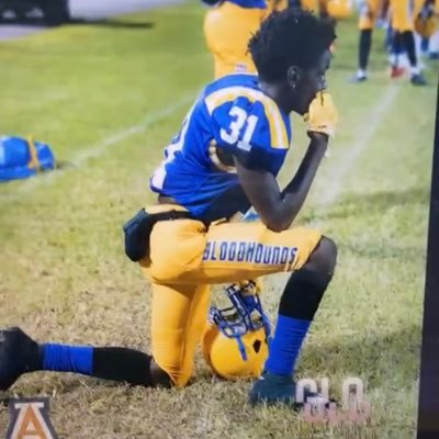 athlete 🏈 Auburndale fl / God first/ 2026 DB/#31 5’9/ 135 https://t.co/7xRWGaWzMY 3056078477