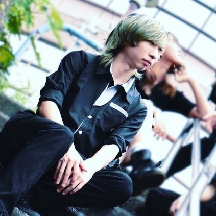 バンドやったり、バックバンドやったり、ゲーム配信したり、雑談配信したり、作曲したり、編曲したり、レコーディングしたり、中古ショップ巡ったり、楽器屋行ったり、漫画読んだり、アニメ見たり、オモコロ見たり、まとめサイト見たり、動画編集したり、ベース練習したりして生きてる21歳です。※めっちゃフォローします!ご要件はDMまで!