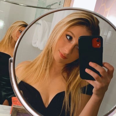 lauren_rowski's profile picture. music makes it all okay