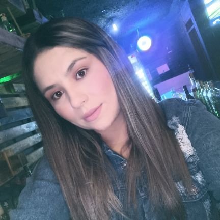 YasMonsalve's profile picture. 🧡