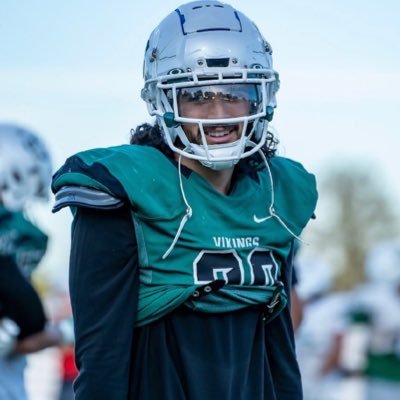 6’0 200lbs DB/OLB @ DVC | 3.3 GPA| HITSTICK| Playmaker| NCAA ID: 1802141166