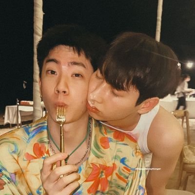 2007
Việt Nam 🇻🇳🇻🇳
Babii💚💚🤟