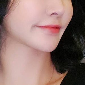 🍑毎日暇すぎて裏垢してる🙋♀️ ナイショで楽しめるひとと出会いたいなー♨️ エッチな関係もオッケー🙆♀️ オフ〇コと見せ合いも興味あるから遊びに来ちゃってね💏 フォローいっぱいお願いしまーす💕