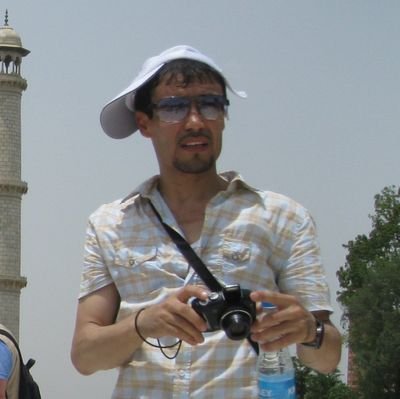 منم که در وطن خویشتن غریبم و زین
غریبتر که هم از من، غریبتر وطنم