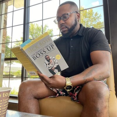 Polyamorous Haitian Sagittarius with an amazing personality. this is social media let’s do this thing 😈