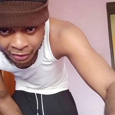 Validorsh's profile picture. Am the best of my kind 
I don't hate i just let it go
God in charge