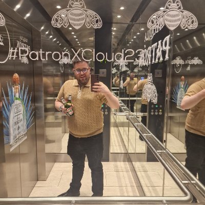 Now on 📻 keep an 👀
Runs 1k LGBTQ+ 🏳️🌈group
All opinions my own!
Not Everyone Will Like You! 😊
Just Be Genuine You!
You'll find me touring the UK 🇬🇧 😉