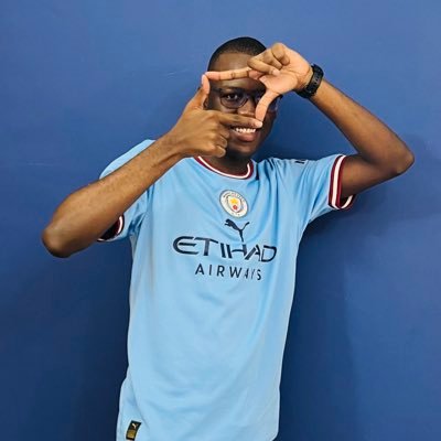 PhD student | Code,Football,Art...In that Order😉😏