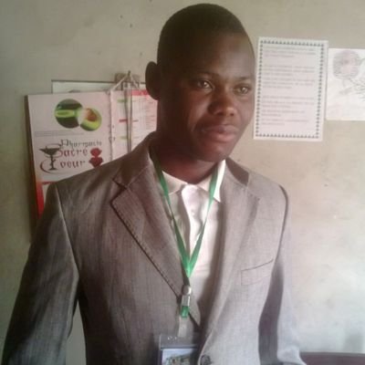 alliassou's profile picture. Je suis un homme simple et qui aime le travail et qui aime le https://t.co/9CBIyUq6X6 suis un homme de taille d'au moins 1m 80 .