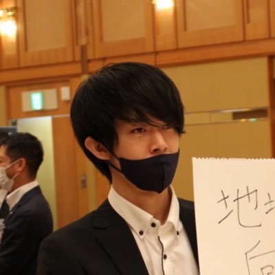 yxrcx672's profile picture. 編集中