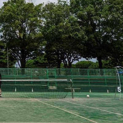 敷島クラブです！ソフトテニスのクラブです。 活動日は、主に土曜日か日曜日です！   練習メインのクラブです！是非、参加していただけると嬉しいです。よろしくお願いいたします。