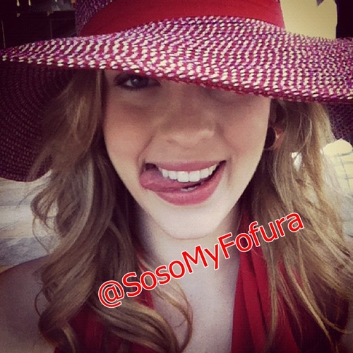 Eu não tenho palavras para descrever meu amor por você, mais tenho meu coração para provar. @sophiaabrahao Minha Fofura s2. Since: 07/10/2011. Follow - me