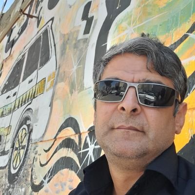 هاشم فرضی زاده حامی گفتمان بهار تولید کننده پوشاک و بیزینسمن