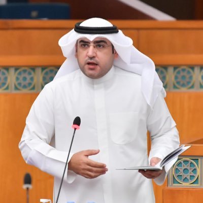الحساب الرسمي للدكتور على منصتي x و الانستقرام : @dr__alkandari