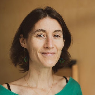 Journaliste à basta! (@bastamedia_). Fière maman de On en Agro!, la newsletter sur l'envers de notre alimentation. Et désormais sur @sophiechapelle.bsky.social