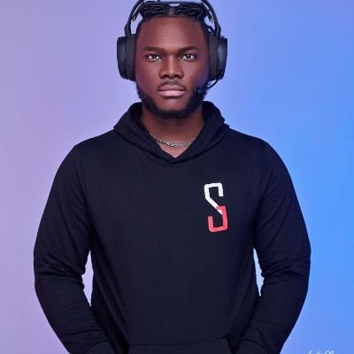 manlikepriest's profile picture. shoutcaster, esports connoisseur. CEO @sidizens
Community manager / streamer
analyst / Gadget sales
Investor.

 📧➡ priest@10n8e.gg