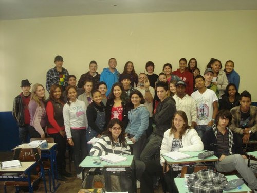 Segue a gente e faz a gente ganhar essa prova da gincana (:
#vamosvencer