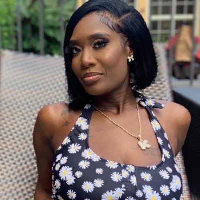 |Artist🎙🎶| 👑The QUEENN👑| My new single Nonchalant is out now on all platforms😘