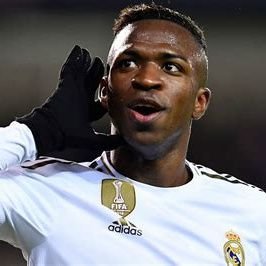 kingvinijr20's profile picture. 1)#CR7 is the Greatest Sportsperson EVER!
2) Vinicius Jr is his heir!
|@Cristiano @vinijr @realmadrid|