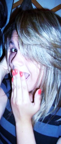 Blogueira !
only talk about my life when yours is an example!