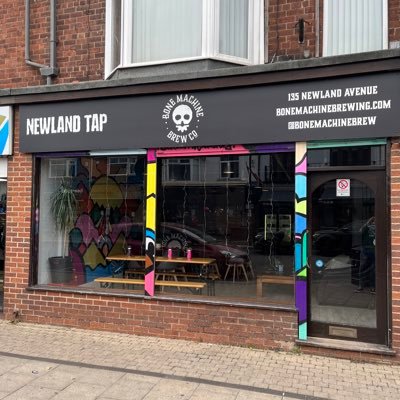 Official tap room of @bonemachinebrew - Mon-Sun 3pm-11pm. 135 Newland Avenue, Hull