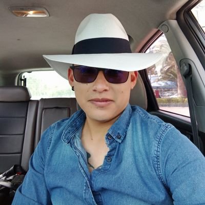 OmarBasantes92's profile picture. BBA/
RRHH/
Esp. en Cobranzas/
Futbolero/ Real Madrid⚽❤️S.D Aucas💛/ LaTri 🇪🇨 
Amante de la buena música/
Sonreír toda la vida/Quiteño/A su servicio desde 1992