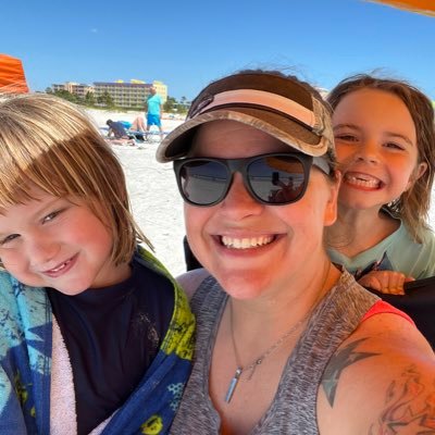 AmandaLGibson87's profile picture. Single mom and killing it.