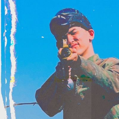 whynot_imsky's profile picture. خوشبحال شب که با ستاره خوابید.