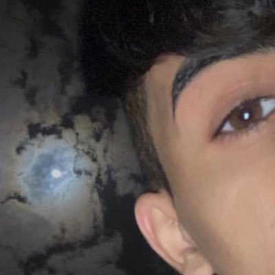 looM_E's profile picture. 