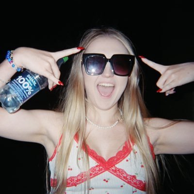 - ♡ ♡ ot9 (one direction and marianas trench) PIPS BEST FRIEND YAAAAAAA