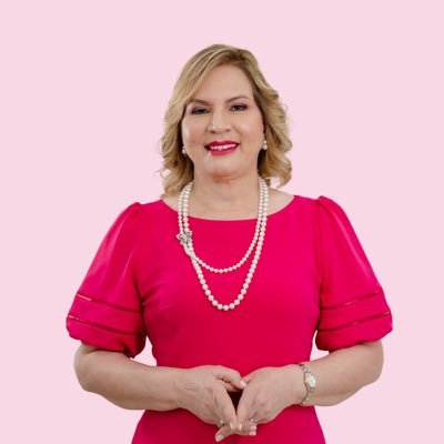 Yadira Henriquez Profile