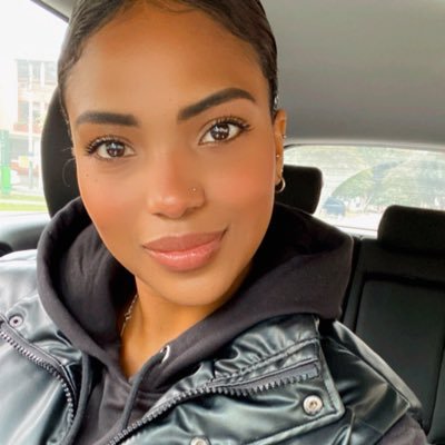 mdessire's profile picture. Voleibolista 🇵🇪