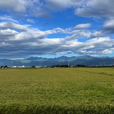 Twitter始めました。富山県在住の2児の父。主に富山県内の情報共有等できたらいいなと思ってます。（関係無い事を呟く事が多いと思いますが）慣れないTwitter…無言フォロー失礼します🙇‍♂️