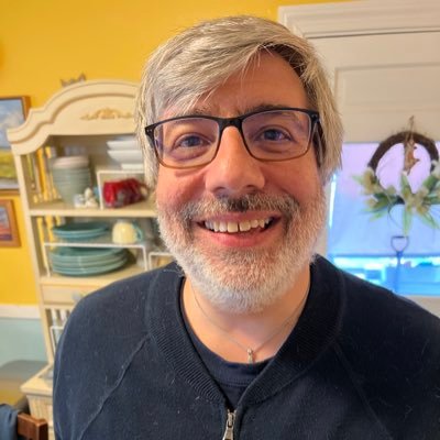 BYantosca's profile picture. Catholic | Software Engineer working in atmospheric science | Simpsons Uber-fan | Bilingual (English & Italian) | Fan of Italian music, film, & TV | 🐈‍⬛ dad