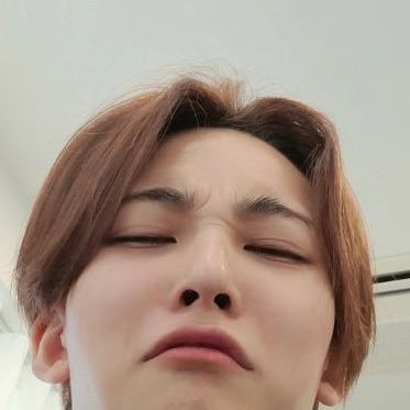 #JEONGHAN: shinggi banggi bboong bbong banggi • she/hers • ‘98 • #SEVENTEEN 💎