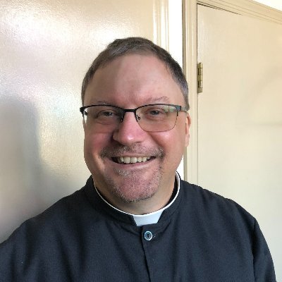 Prayer Book Catholic/Progressive Orthodox Episcopal Priest, Daily Office scholar and BCP 79 stan, Mets and Ohio State fan. Gay, He/him