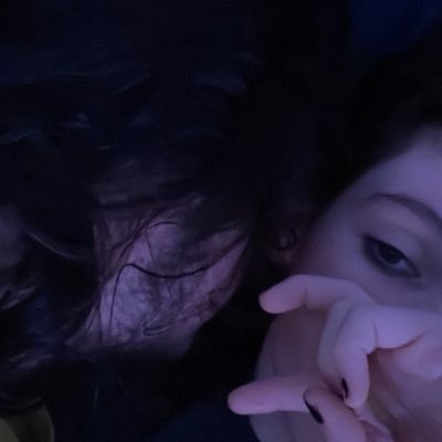 virtualcig's profile picture. the anarchist half of pagan cornershop