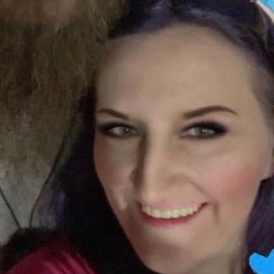 Moma of 3 wonderful children and engaged to the love of my life, Jessie. Big fan of Omargoshtv and CJ Faison, I also help run Facebook Fam groups links in bio.