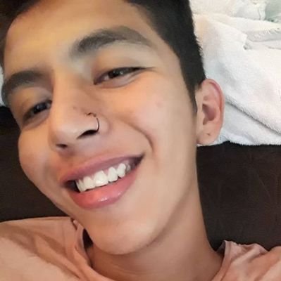 OnePlayxv's profile picture. 